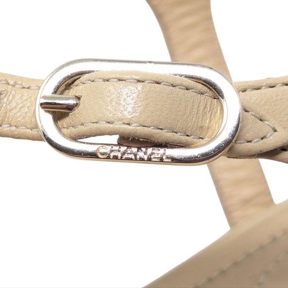 Chanel Lambskin Comet Crystal CC Thong 20S Sandals Size EU 38 - Picture 6 of 12